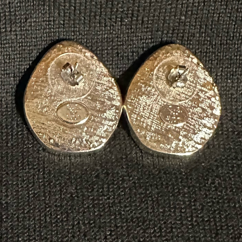 Avon Vintage Celia Sebiri Clip On Earrings - Picture 2 of 4